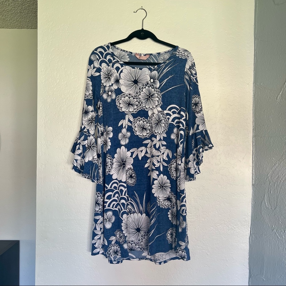 SJS blue tunic dress with white floral design and embroidery